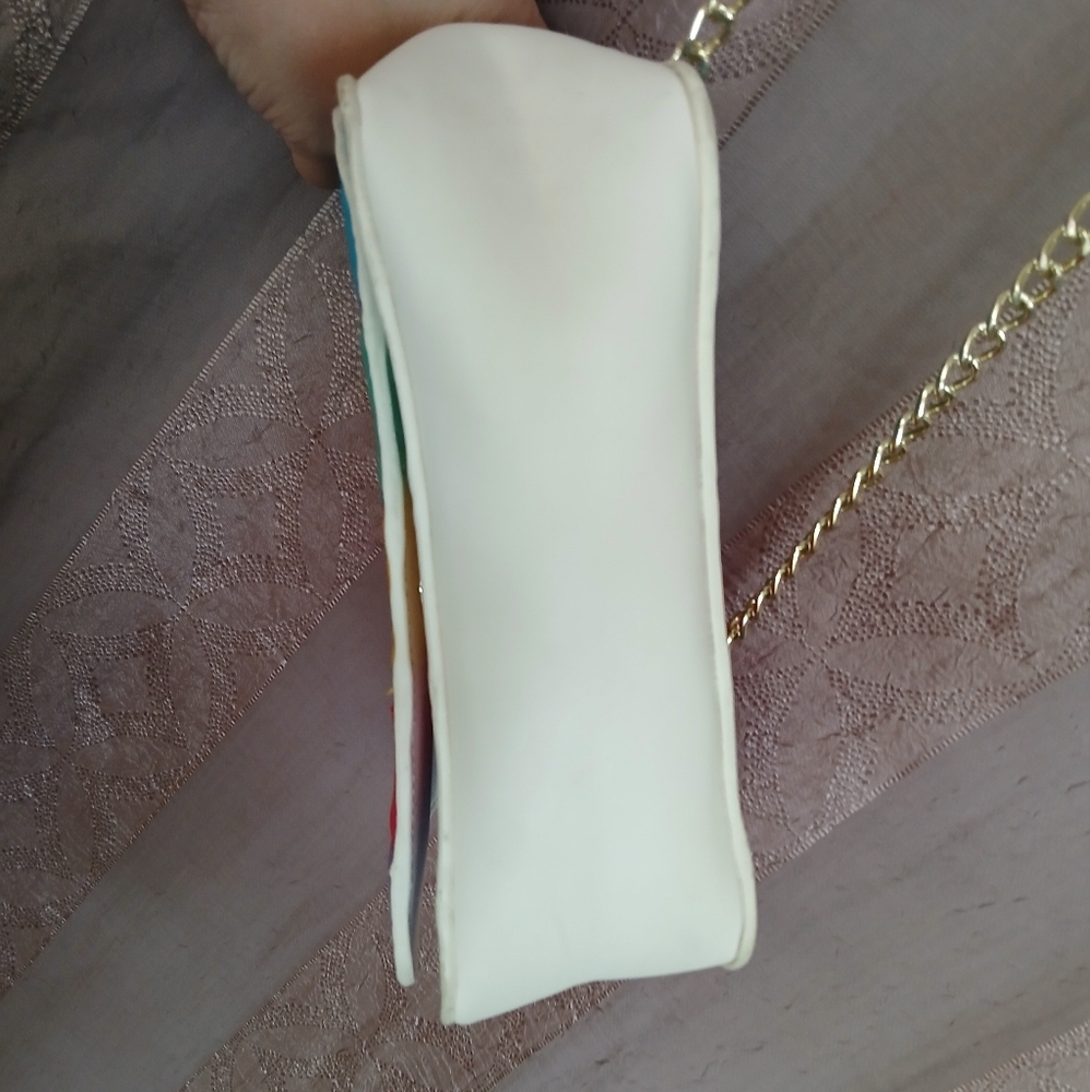 🏷 Loungefly + PIXAR Inside Out Mixed Emotions Women's Bag Crossbody & Book - Picture 6 of 13